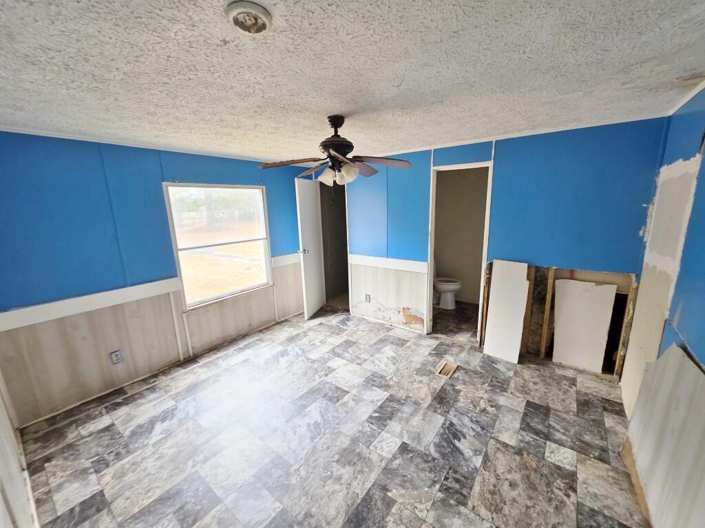 180 Cherry Tree Lane Walterboro, SC 29488 - Photo 5 of 10 20260204_133734