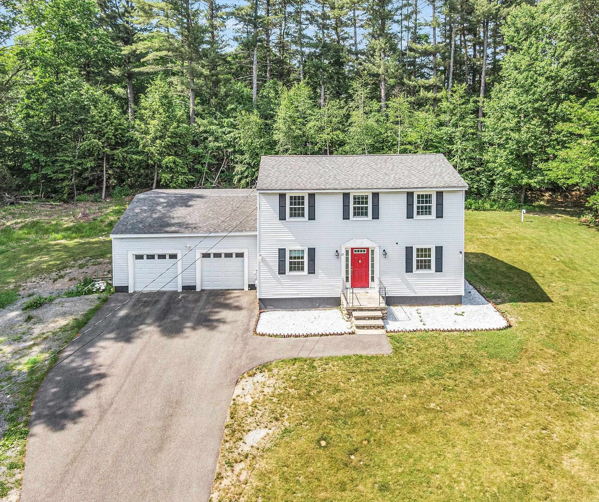 22 Elwood Road Londonderry, NH 03053 - Photo 13 of 33