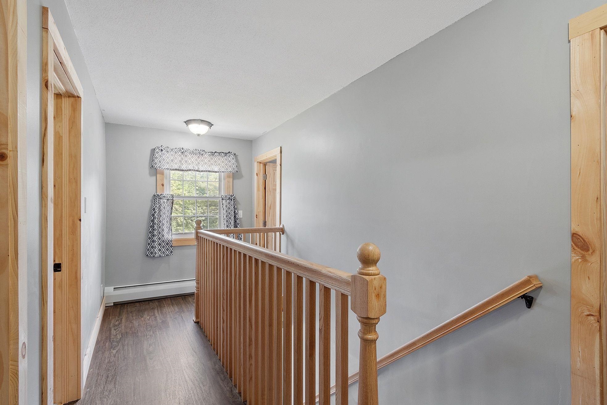 22 Elwood Road Londonderry, NH 03053 - Photo 16 of 33