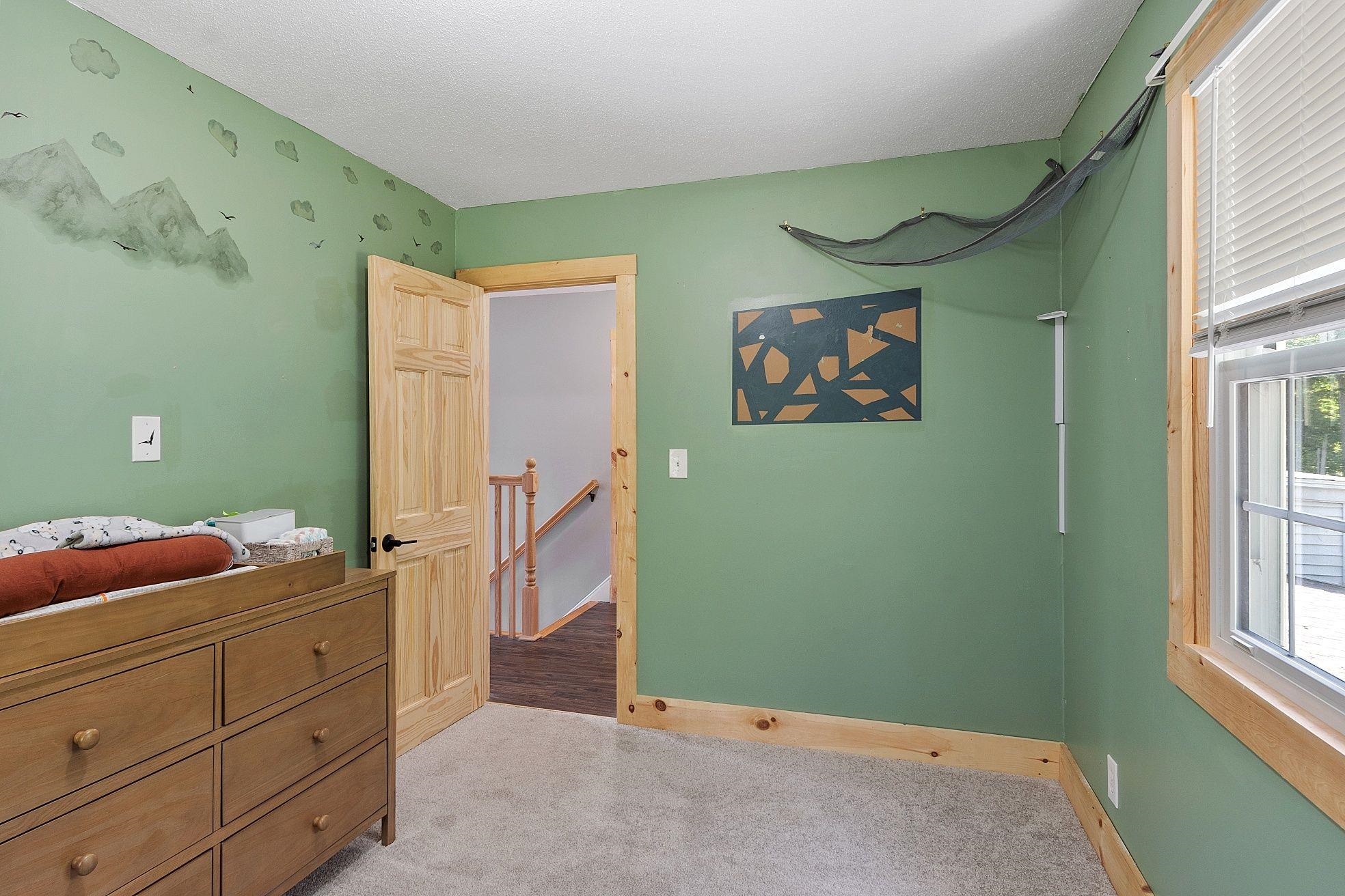 22 Elwood Road Londonderry, NH 03053 - Photo 21 of 33