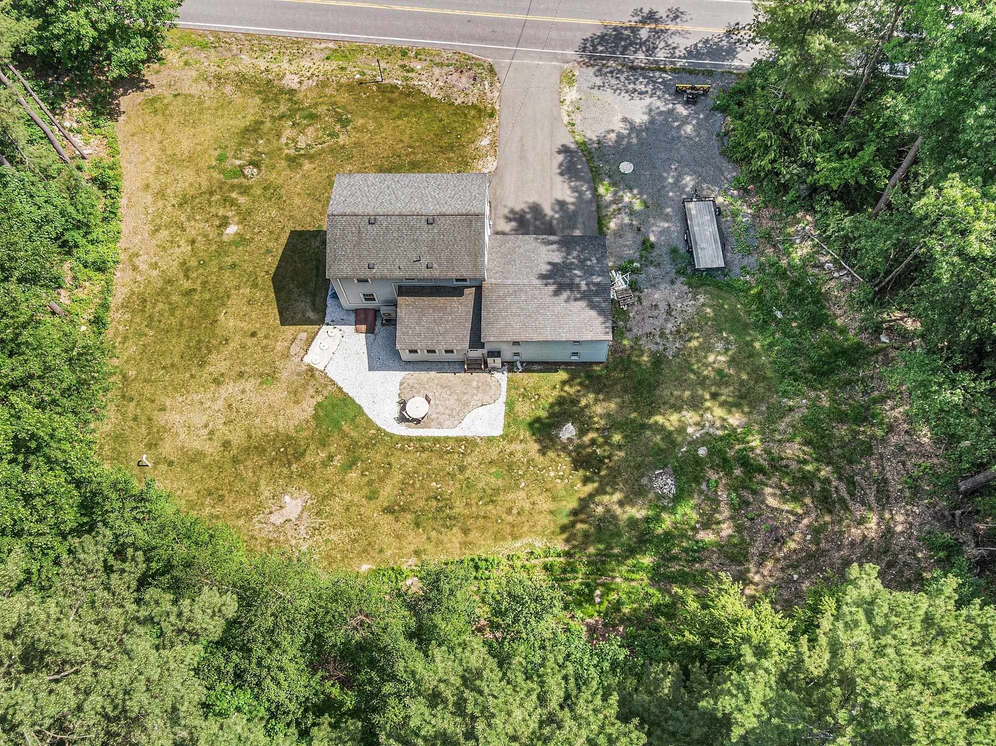 22 Elwood Road Londonderry, NH 03053 - Photo 27 of 33