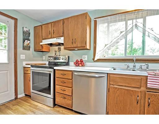 4 Wyllie Road Norfolk, MA 02056 - Photo 4 of 29 Gallery Image 4