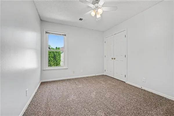 $499,000 | 11400 West 114th Terrace, Overland Park, KS 66210