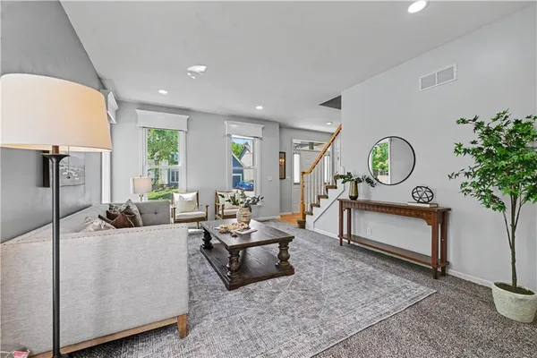 $499,000 | 11400 West 114th Terrace, Overland Park, KS 66210