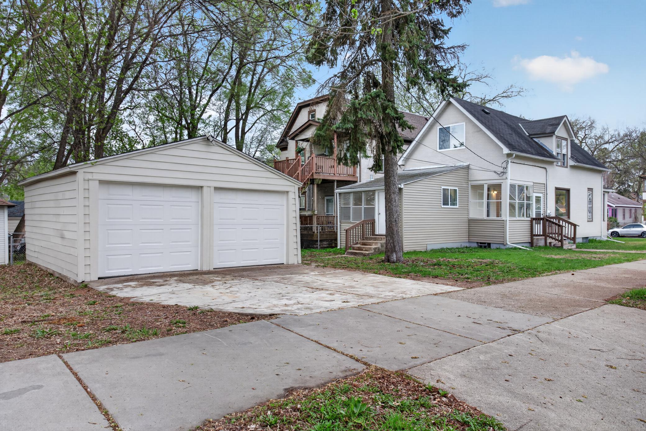 3901 Clinton Avenue Minneapolis, MN 55409 - Photo 32 of 36