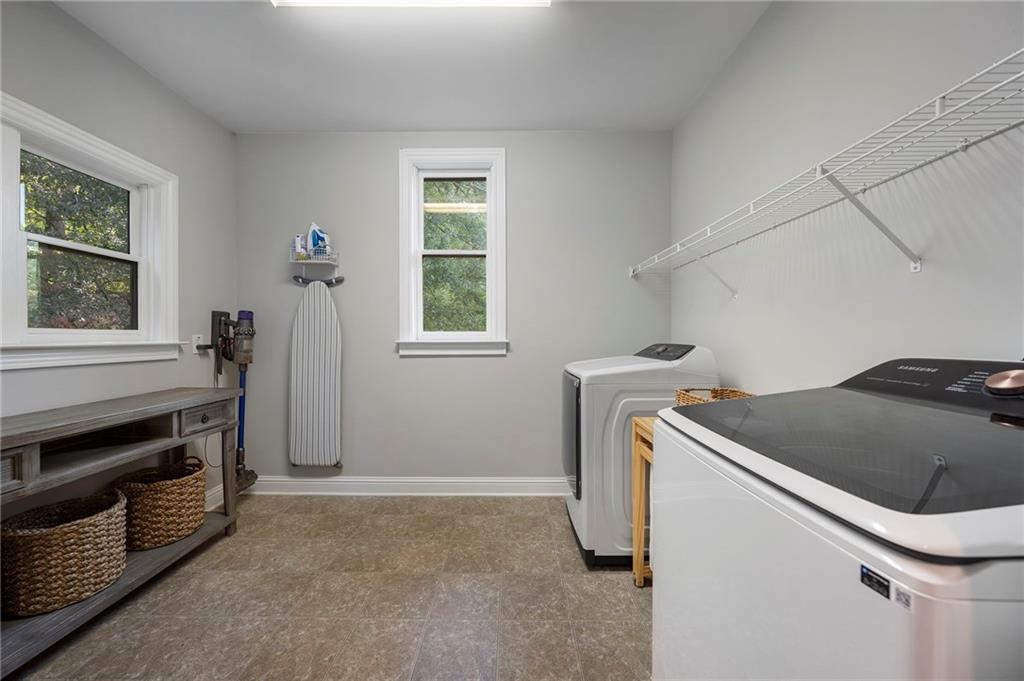 1677 Duncan Drive Northwest Atlanta, GA 30318 - Photo 35 of 61 Gallery Image 35