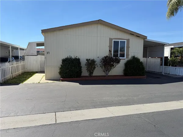 $185,000 | 25350 Santiago Drive, Unit 37, Moreno Valley, CA 92551