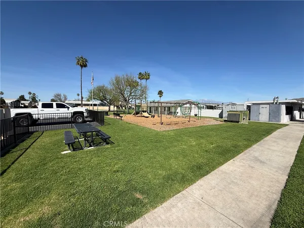 $185,000 | 25350 Santiago Drive, Unit 37, Moreno Valley, CA 92551