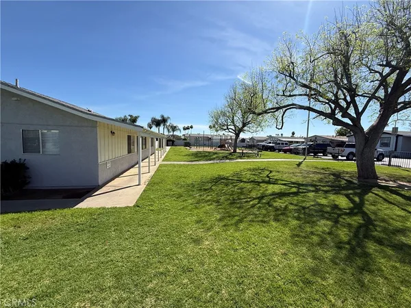 $185,000 | 25350 Santiago Drive, Unit 37, Moreno Valley, CA 92551