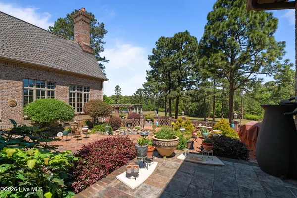 $3,400,000 | 1650 Youngs Road, Vass, NC 28394