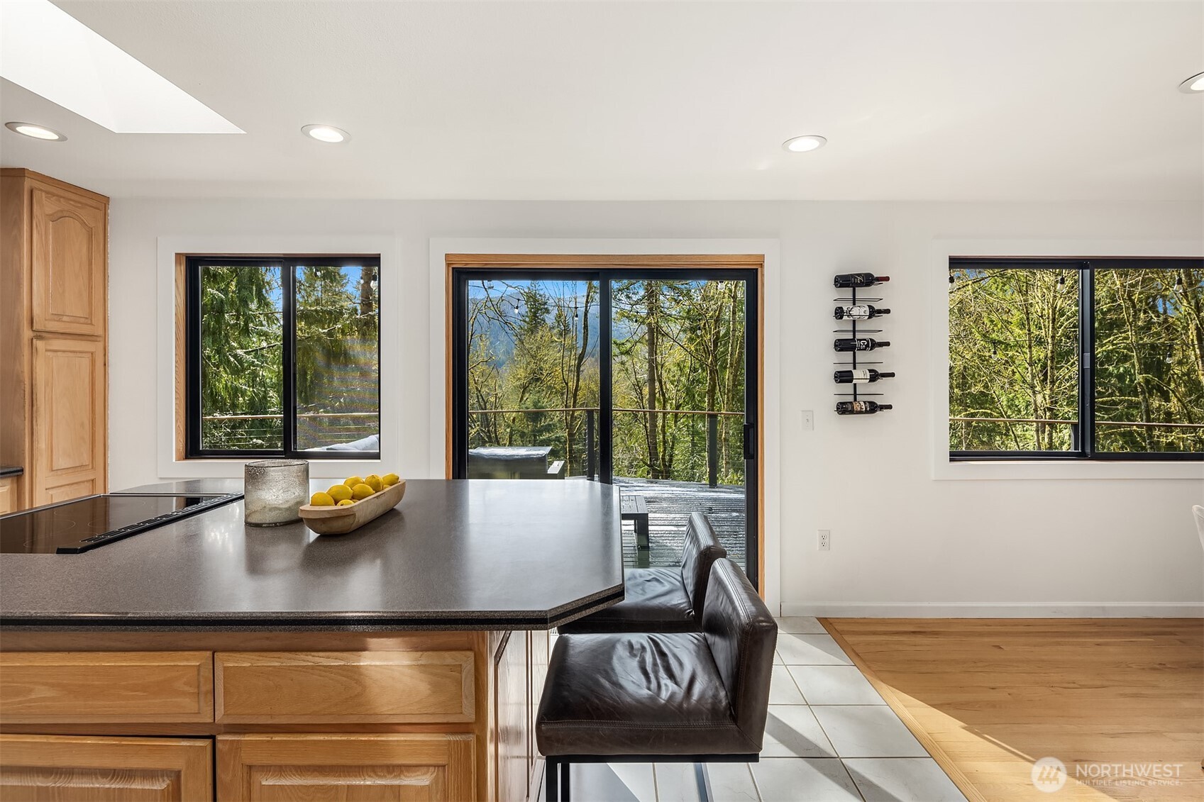 6701 277th Way Southeast Issaquah, WA 98027 - Photo 11 of 38