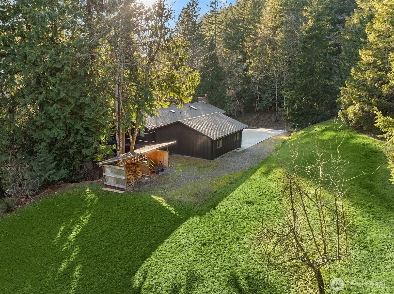 6701 277th Way Southeast Issaquah, WA 98027 - Photo 35 of 38