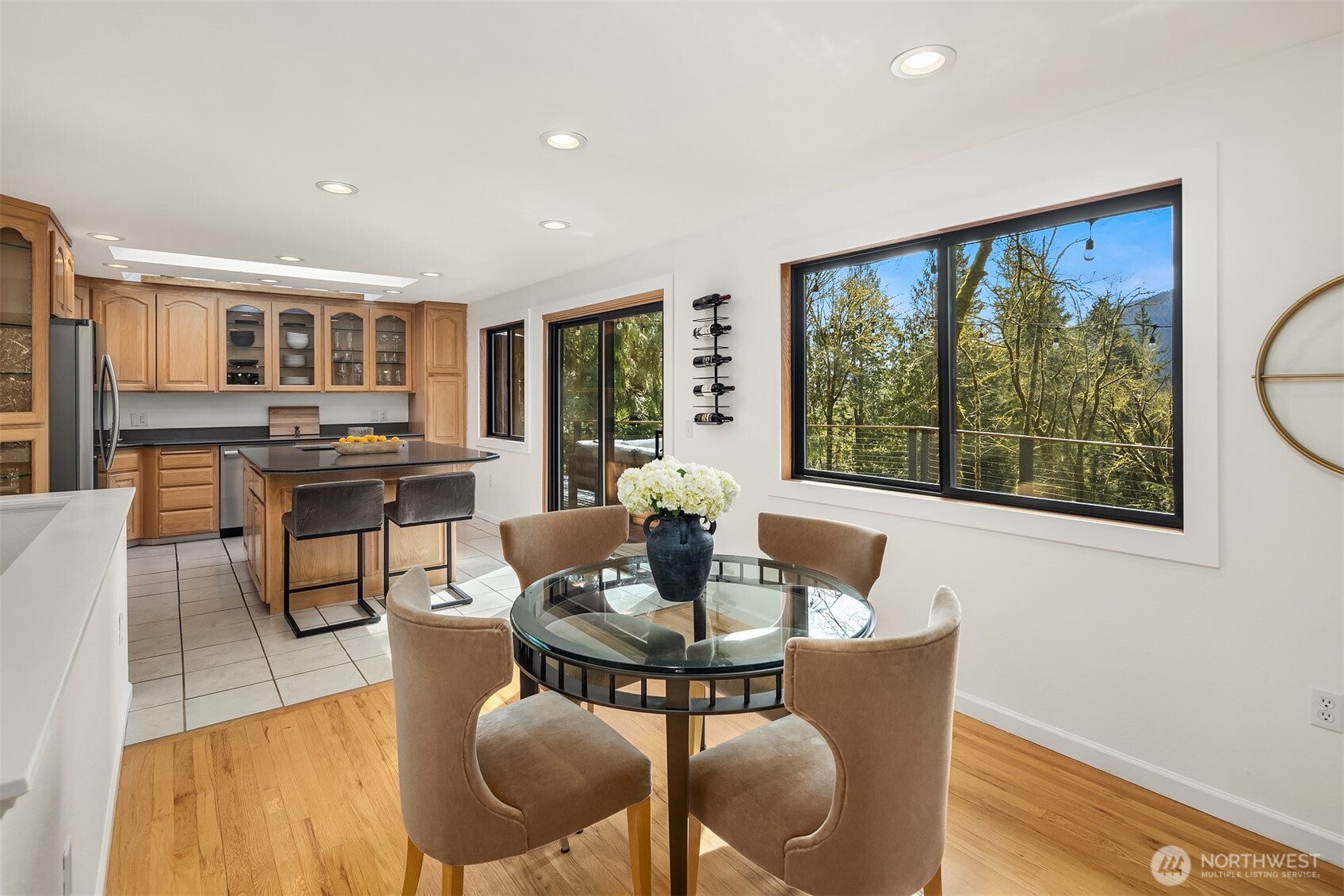6701 277th Way Southeast Issaquah, WA 98027 - Photo 10 of 38