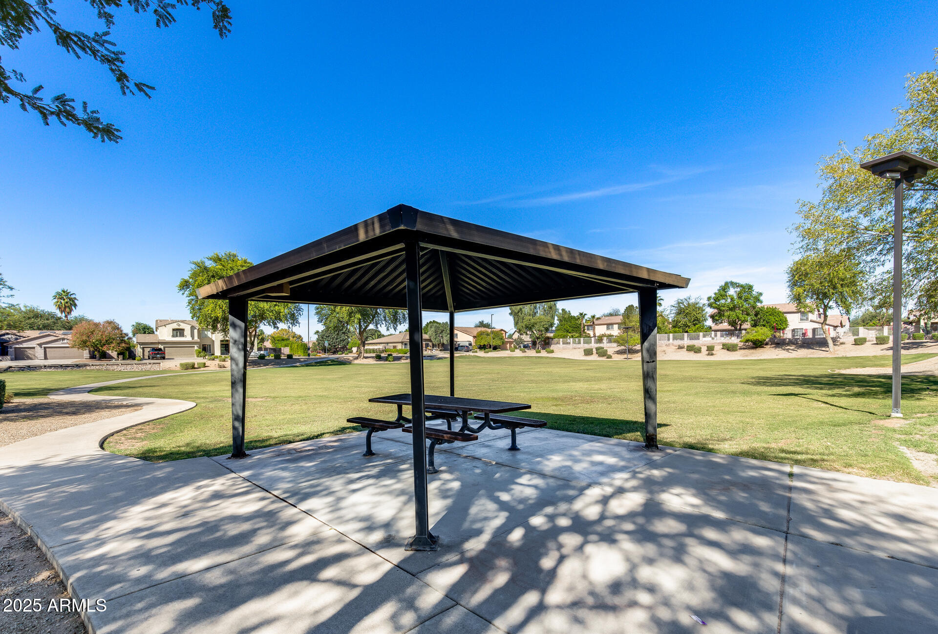 2714 East Del Rio Street Gilbert, AZ 85295 - Photo 30 of 30 Community