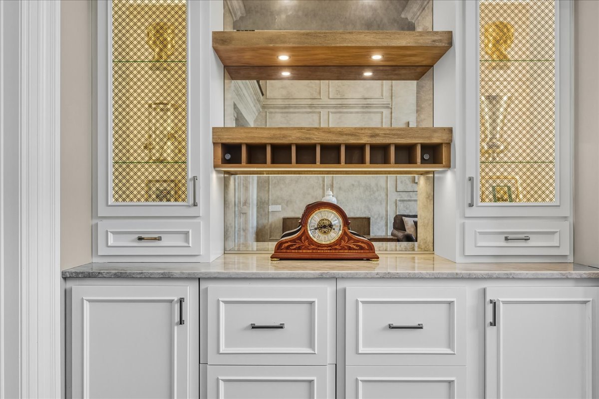 4N881 Old Farm Road St. Charles, IL 60175 - Photo 15 of 69