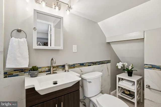 $795,000 | 4012 Beechwood Road, University Park, MD 20782