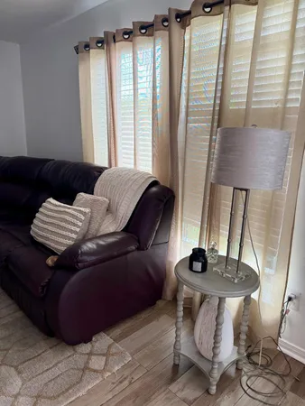 $275,000 | 17055 Kilwinning Drive, Houston, TX 77084