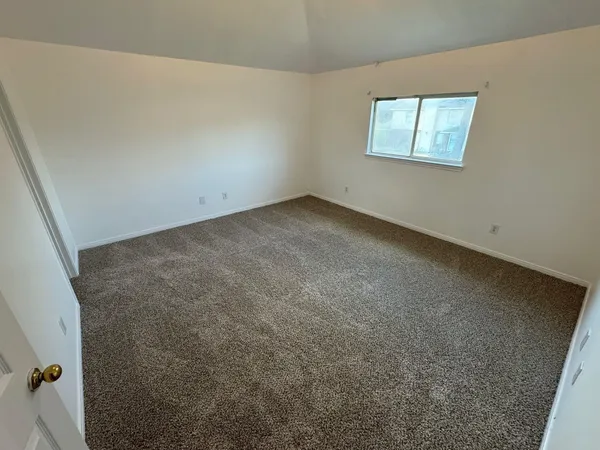 $275,000 | 17055 Kilwinning Drive, Houston, TX 77084
