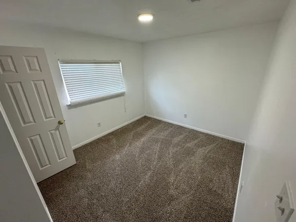$275,000 | 17055 Kilwinning Drive, Houston, TX 77084