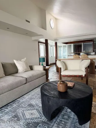 $407,550 | 15020 North 40th Street, Unit 14, Phoenix, AZ 85032