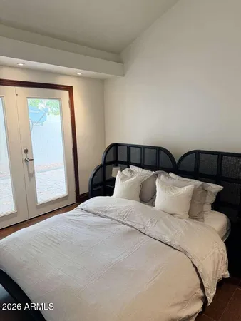 $407,550 | 15020 North 40th Street, Unit 14, Phoenix, AZ 85032