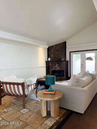 $407,550 | 15020 North 40th Street, Unit 14, Phoenix, AZ 85032