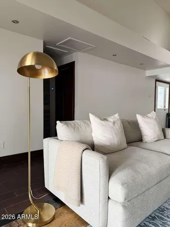 $407,550 | 15020 North 40th Street, Unit 14, Phoenix, AZ 85032