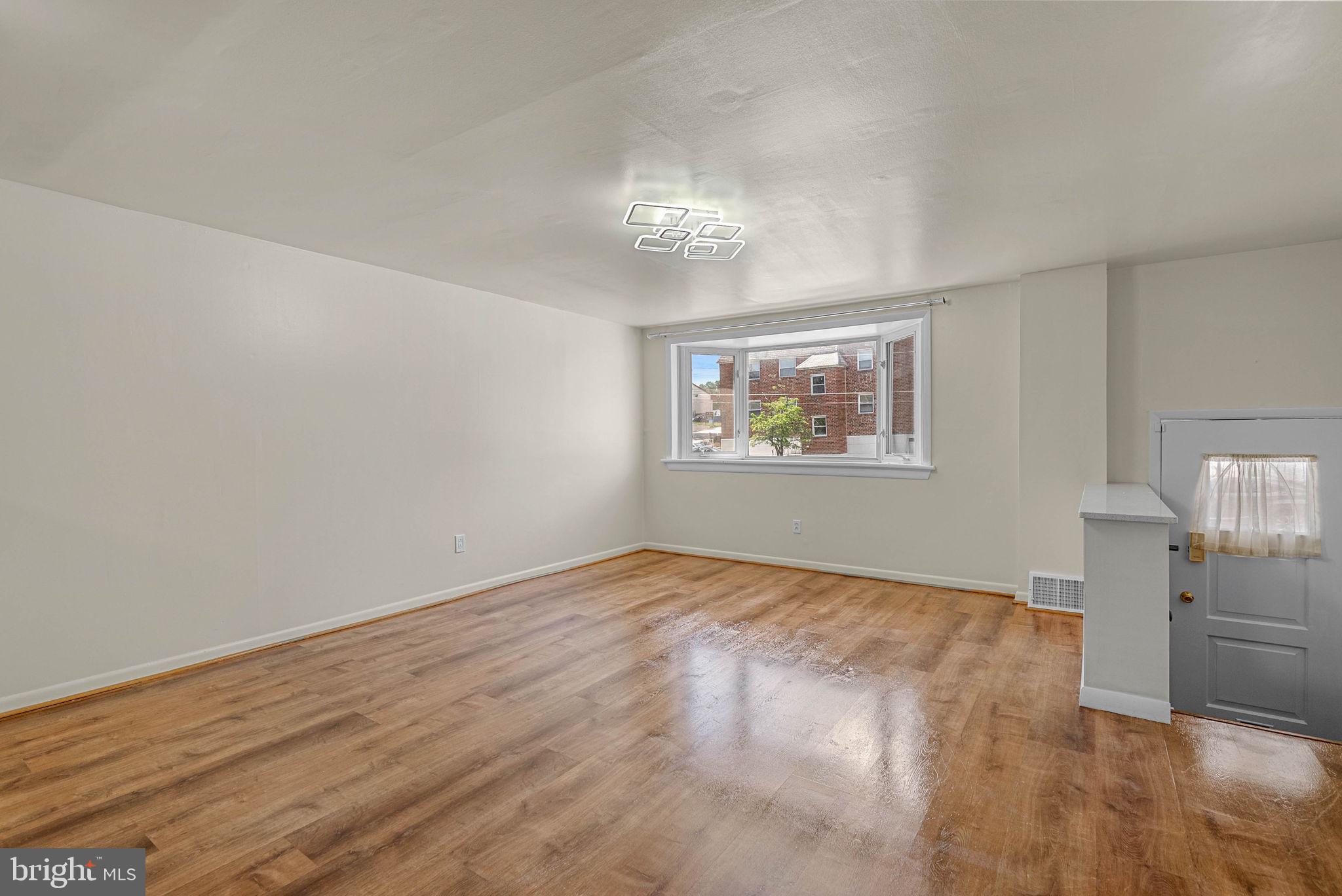 9107 Ryerson Road Philadelphia, PA 19114 - Photo 8 of 30