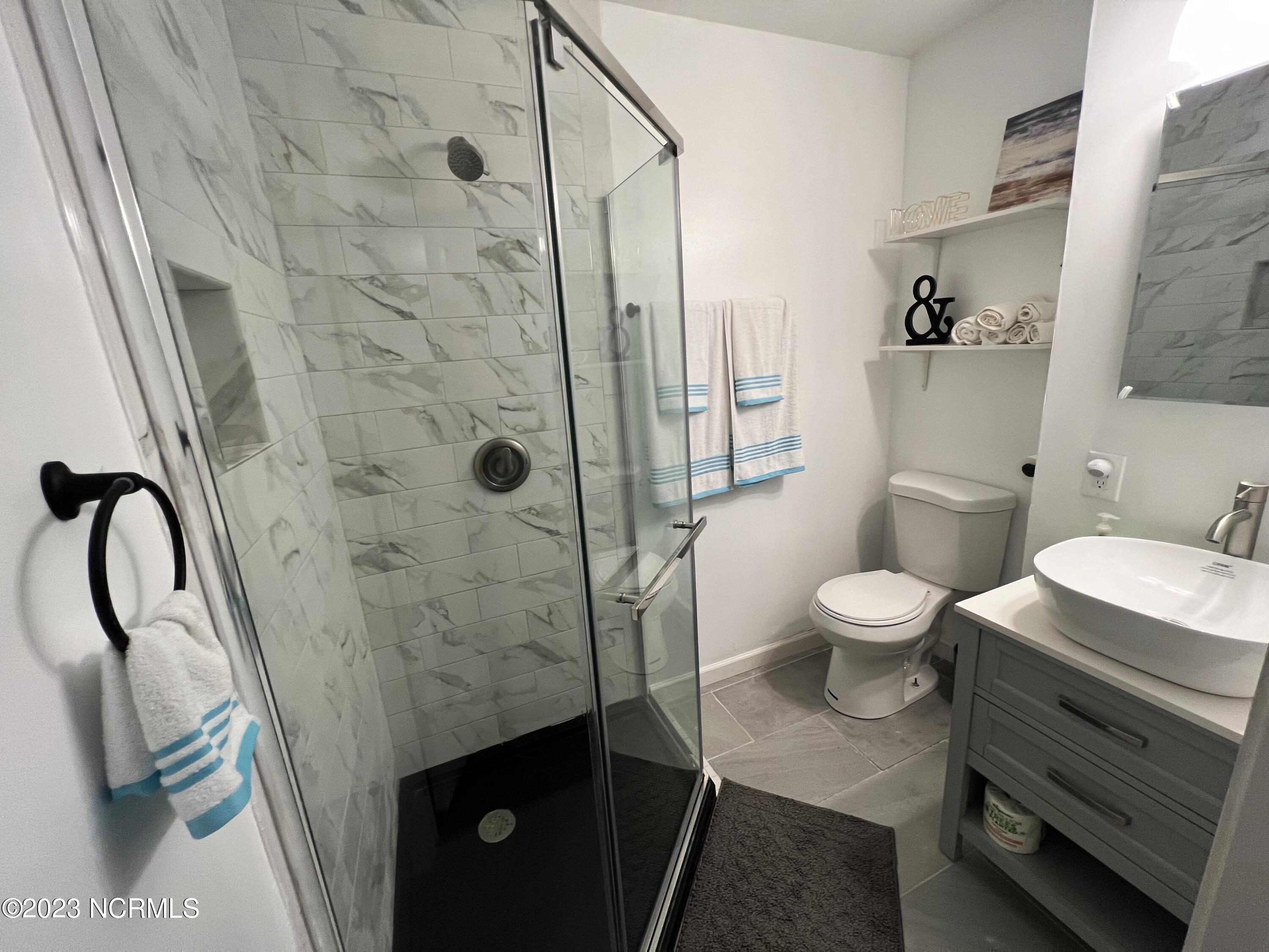 207 Ambrose Road Creswell, NC 27928 - Photo 30 of 58 Master Bathroom