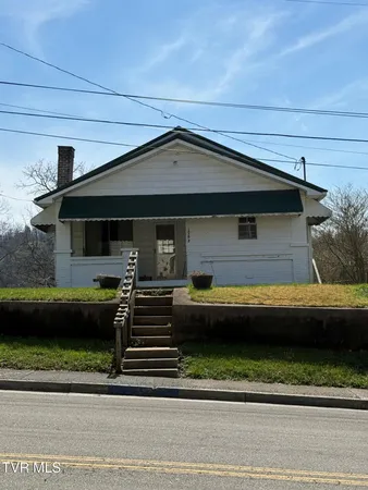 $147,900 | 16702 Wise Street, St. Paul, VA 24283