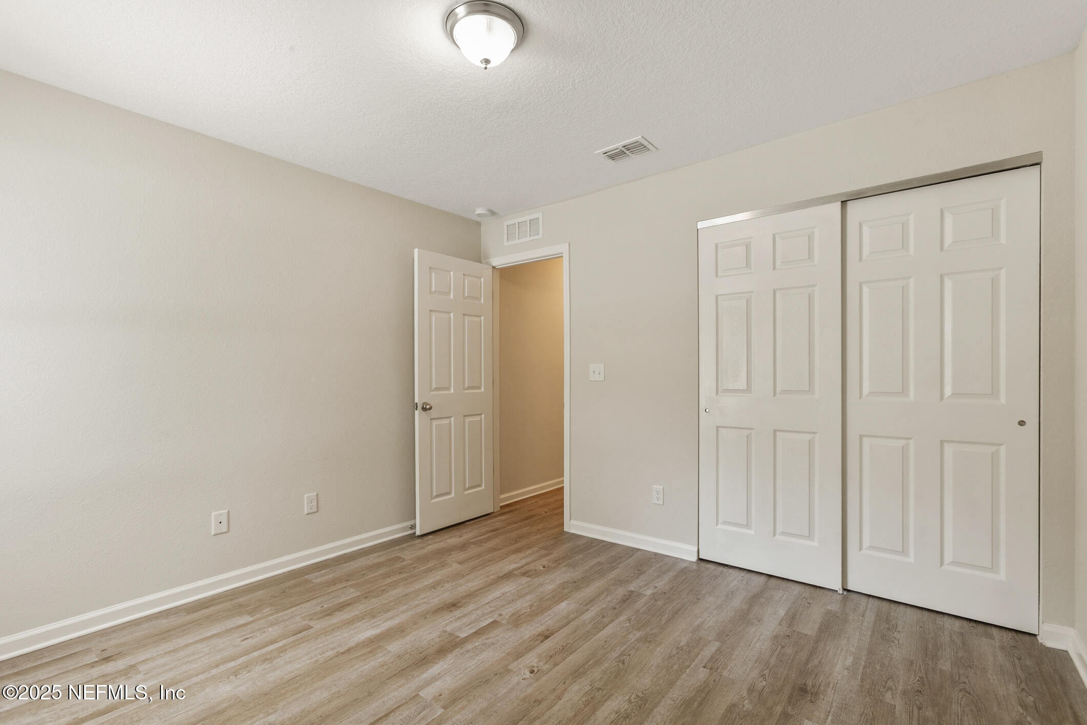 8882 Hogan Road Jacksonville, FL 32216 - Photo 31 of 42 Bedroom 3