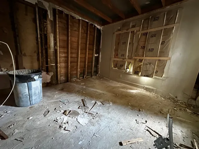 $159,900 | 280 Lincoln Street, Lewiston, ME 04240