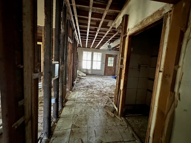 $159,900 | 280 Lincoln Street, Lewiston, ME 04240