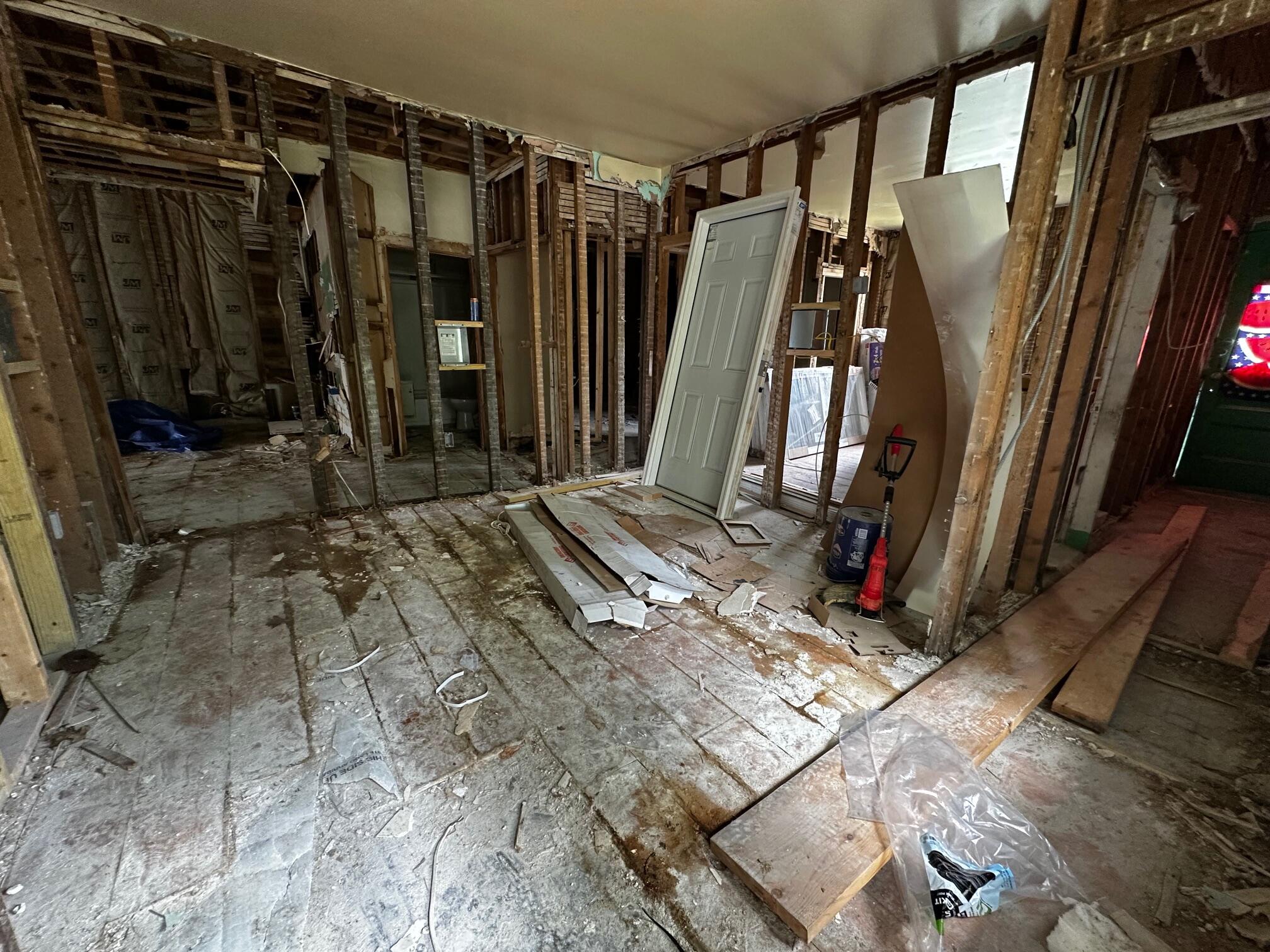 280 Lincoln Street Lewiston, ME 04240 - Photo 22 of 50 IMG_3949