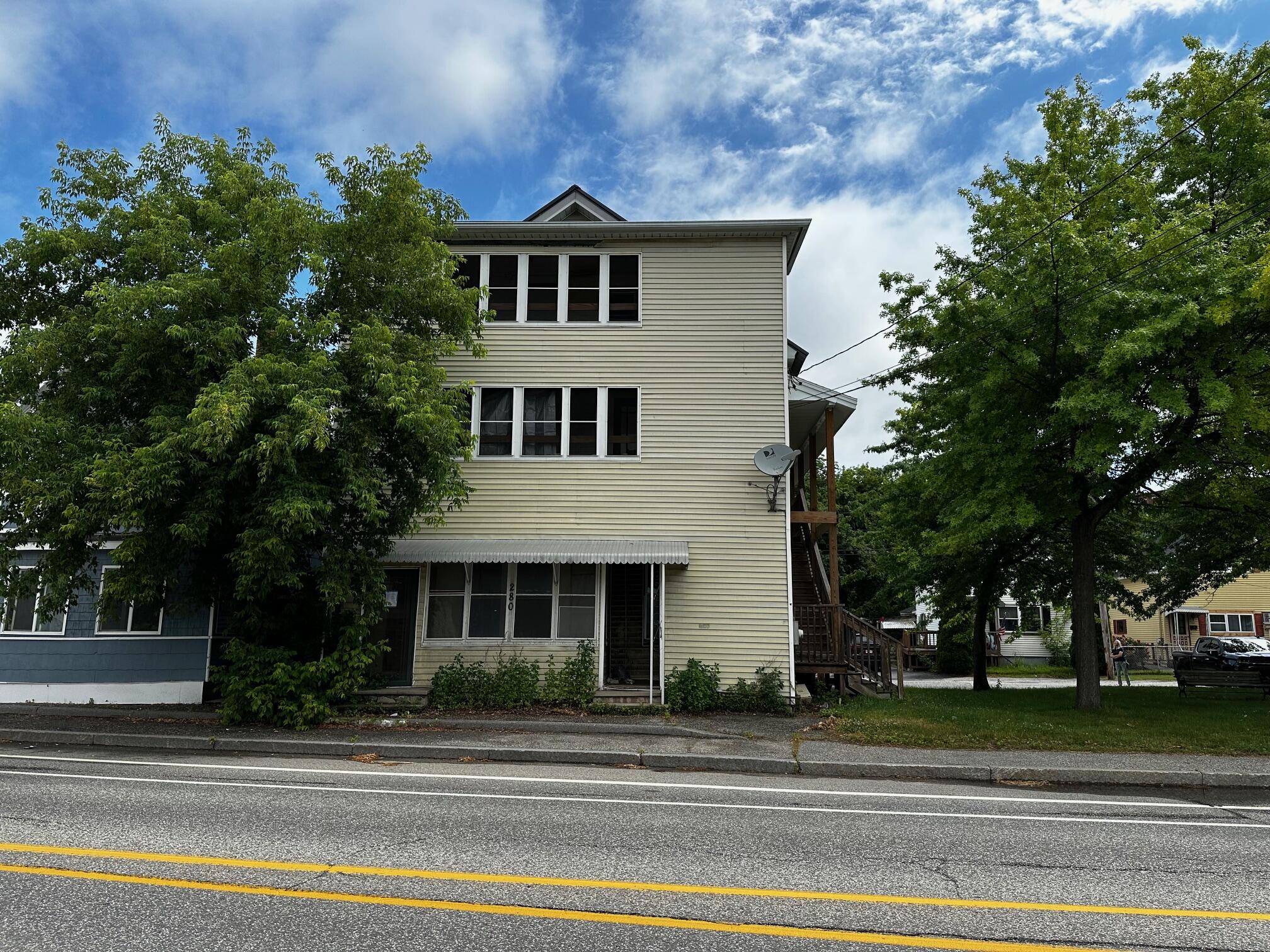 280 Lincoln Street Lewiston, ME 04240 - Photo 45 of 50 IMG_3973