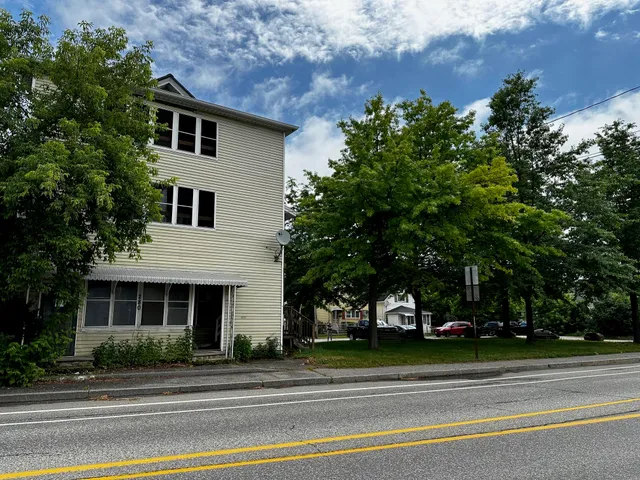 $159,900 | 280 Lincoln Street, Lewiston, ME 04240