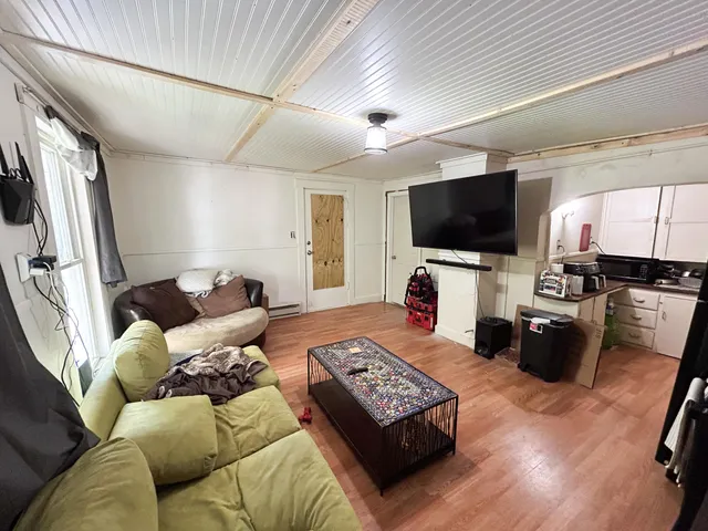 $159,900 | 280 Lincoln Street, Lewiston, ME 04240