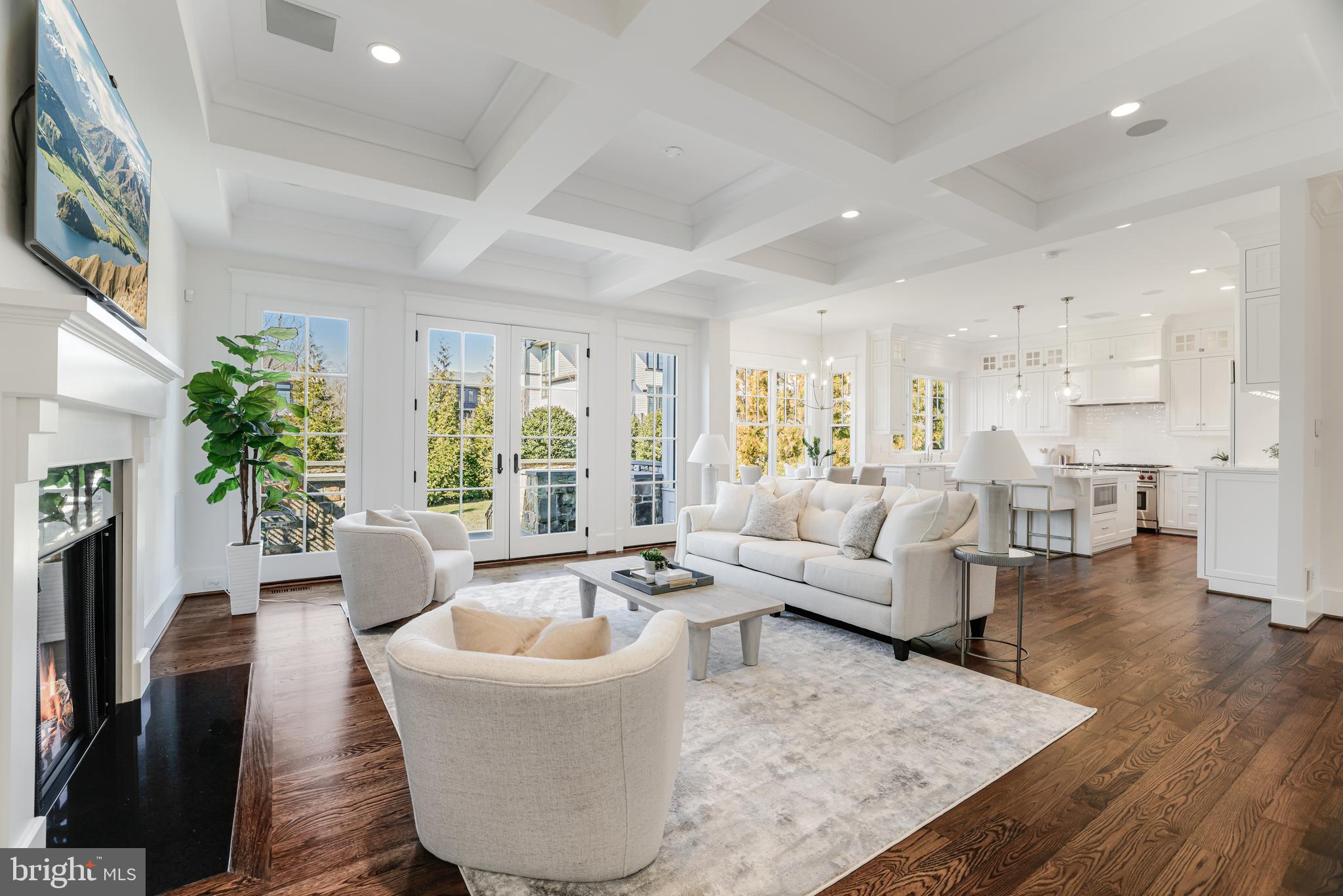 1548 Davidson Road McLean, VA 22101 - Photo 4 of 52 Gallery Image 4