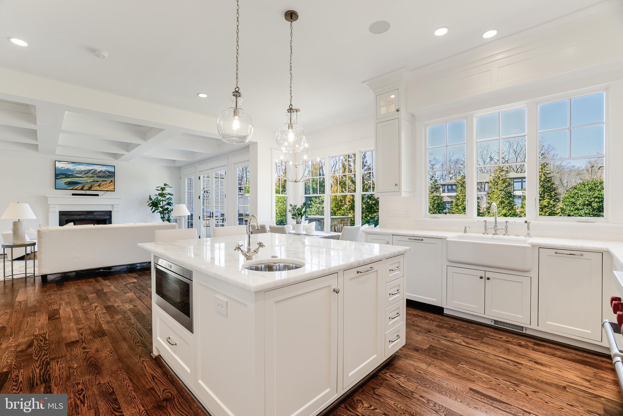 1548 Davidson Road McLean, VA 22101 - Photo 8 of 52 Gallery Image 8