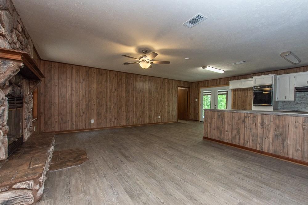 111 Laura Road Pollock, LA 71467 - Photo 6 of 30 Gallery Image 6