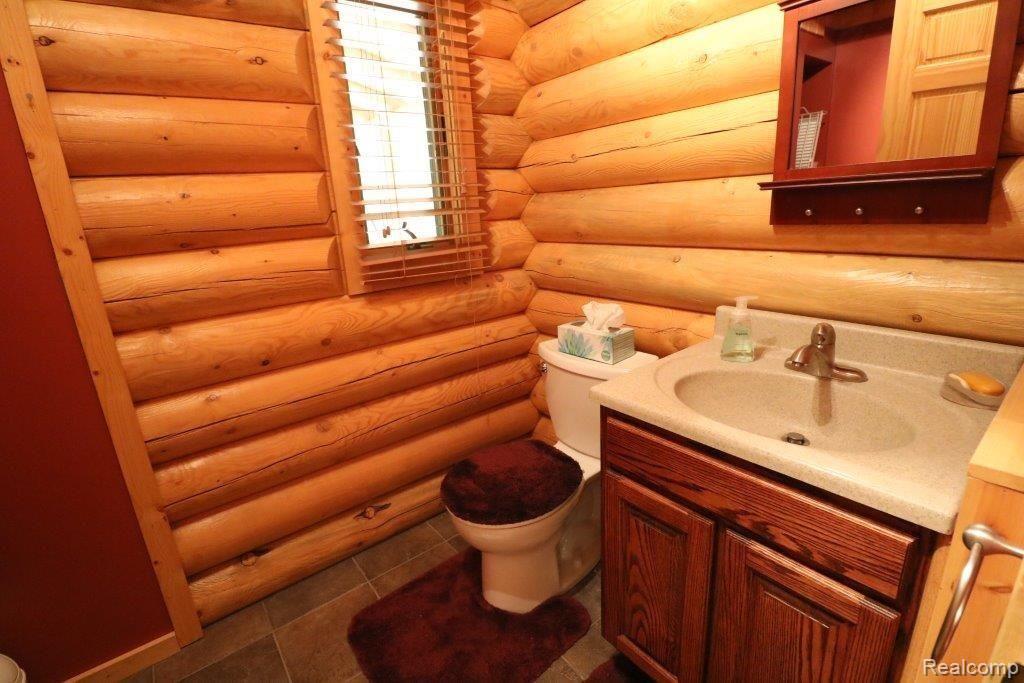 6293 Fish Lake Road North Branch, MI 48461 - Photo 32 of 52 IMG_2549.JPG