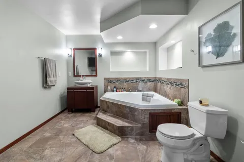 $420,000 | 408 Dunford Drive, Burlington, WI 53105