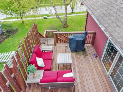 $420,000 | 408 Dunford Drive, Burlington, WI 53105