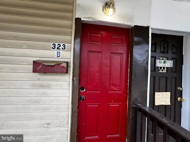 $1,500 | 323 East Vine Street, Unit B, Millville, NJ 08332
