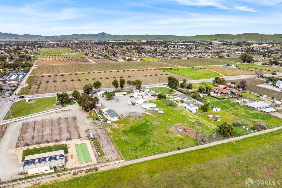 5143 Tesla Road Livermore, CA 94550 - Photo 5 of 52