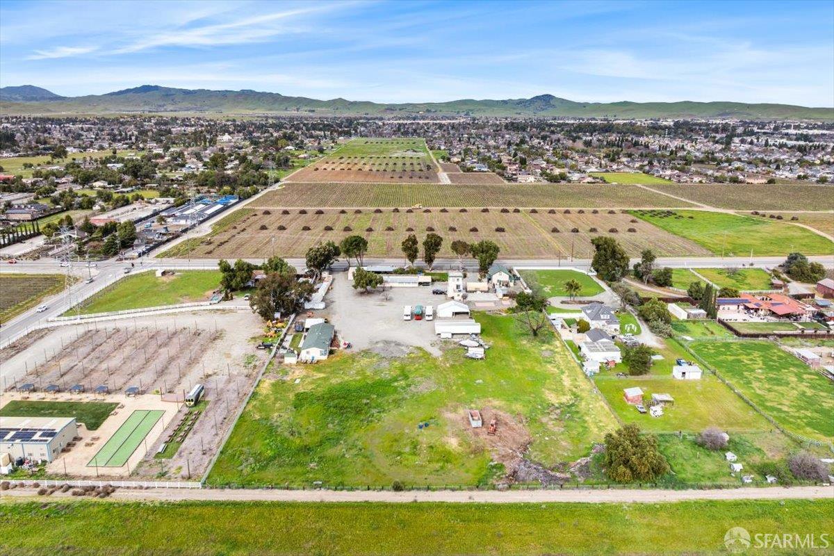 5143 Tesla Road Livermore, CA 94550 - Photo 10 of 52