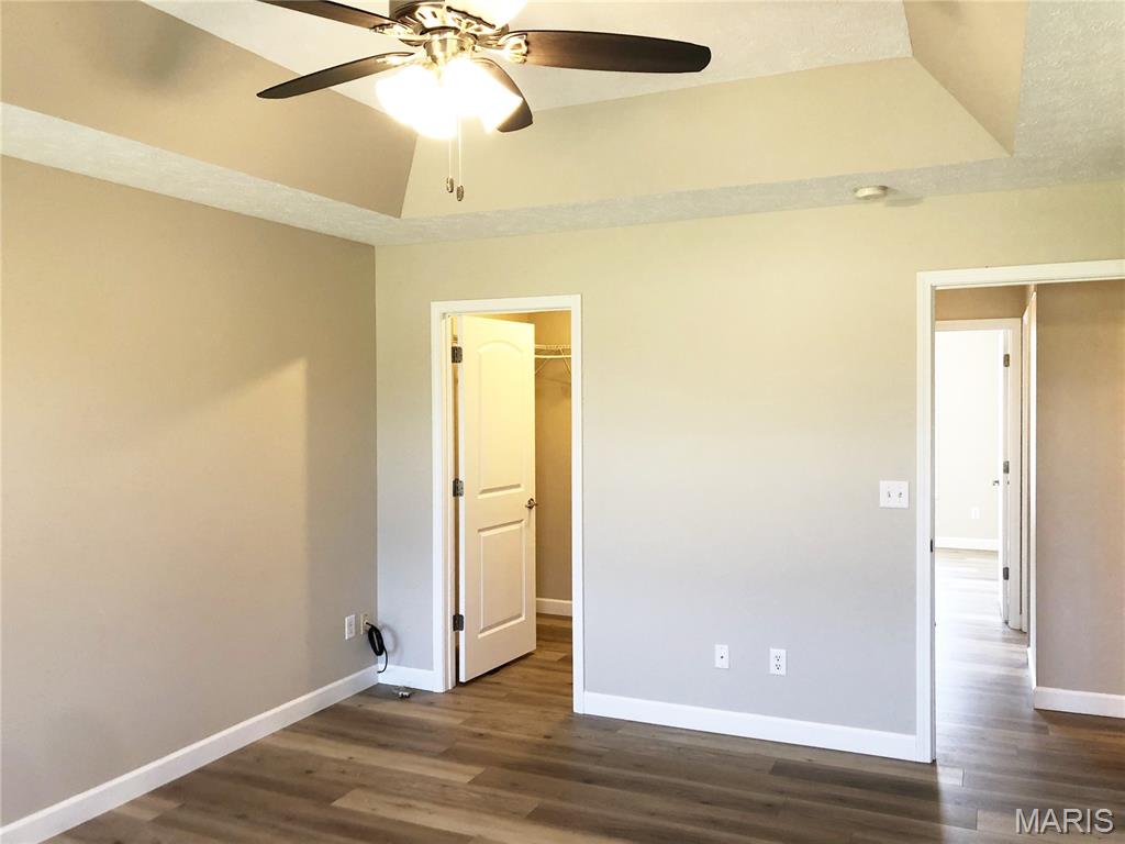 421 Trotter Drive Hamel, IL 62046 - Photo 10 of 18