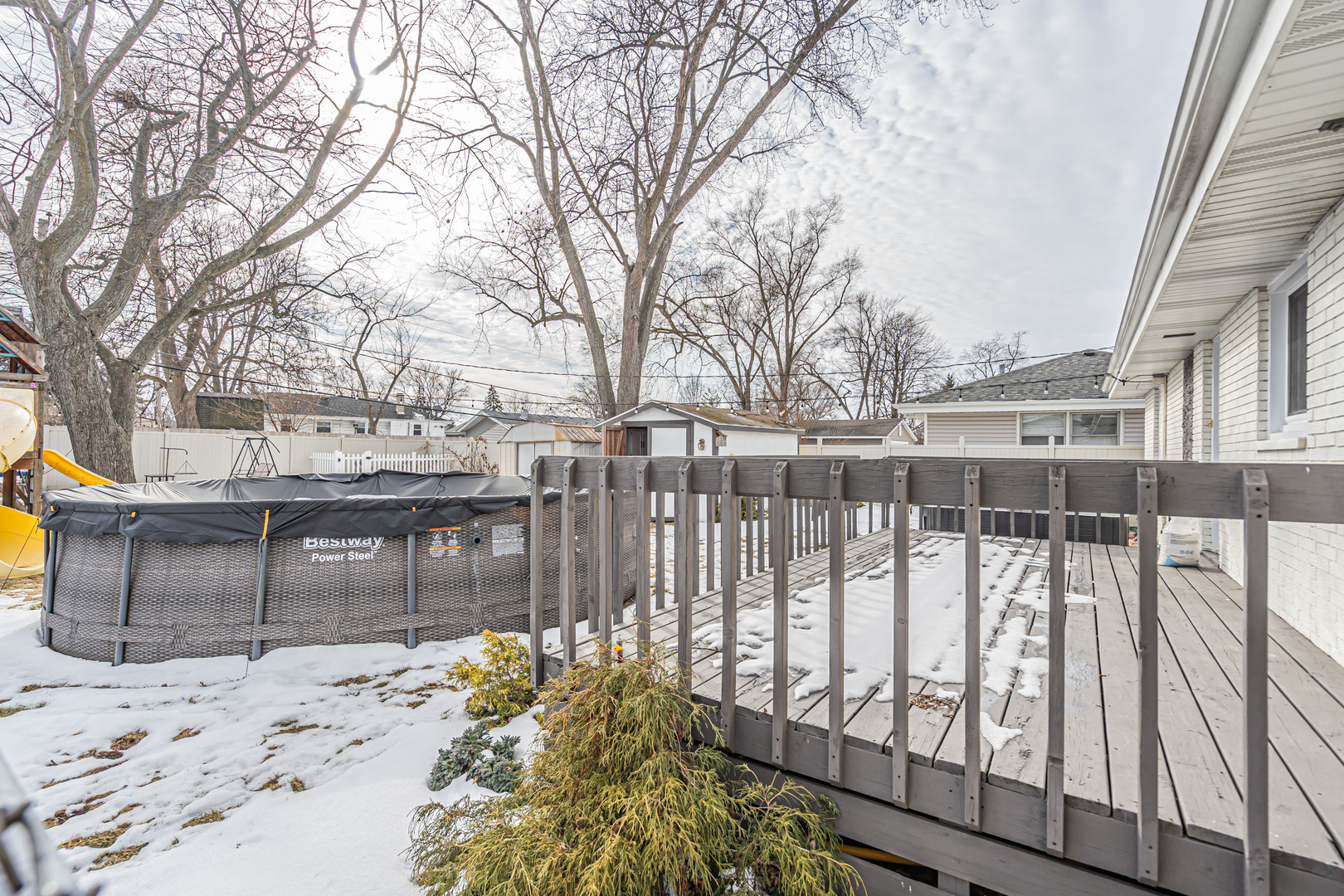 2417 Sand Lake Road Lindenhurst, IL 60046 - Photo 23 of 33