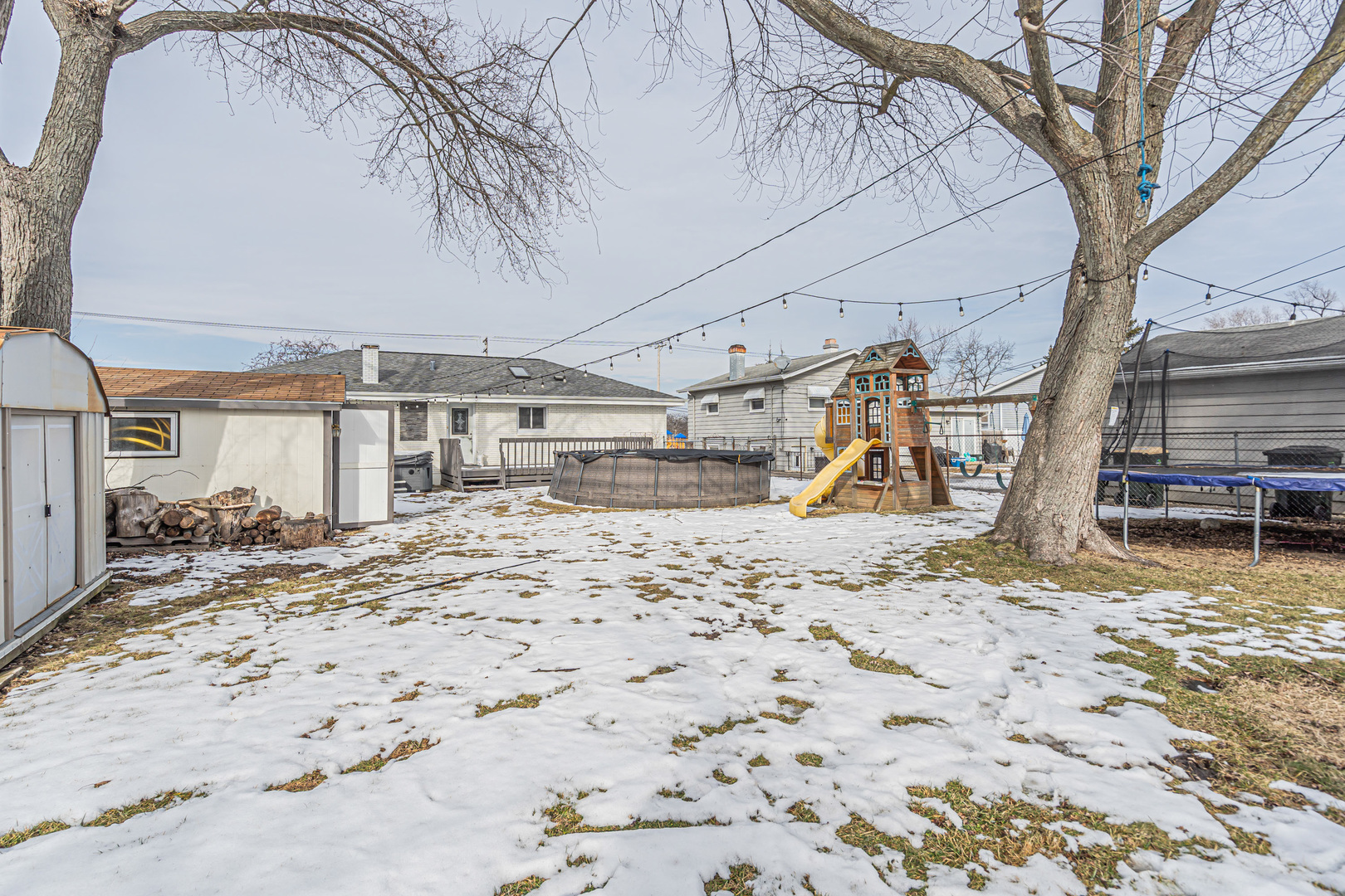 2417 Sand Lake Road Lindenhurst, IL 60046 - Photo 28 of 33