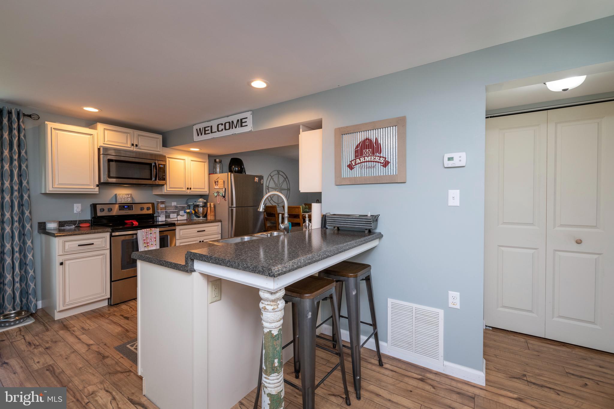 909 Old Pylesville Road Pylesville, MD 21132 - Photo 26 of 61 Kitchen with island
